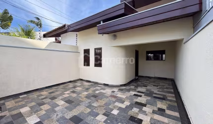 Casa  de 2 quartos, R$ 2.400 ao mês, disponível para locação no Parque das Nações, em Americana. Co