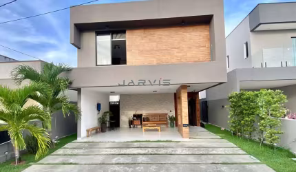 Casa de condomínio á venda no bairro do Antares, Maceió-AL