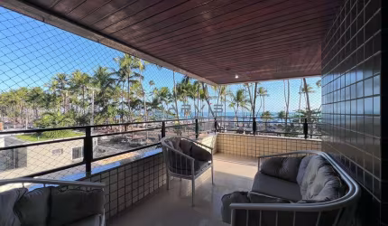 Apartamento com 4 Suítes- Beira Mar, na Ponta Verde - Edf. Portal do Atlântico