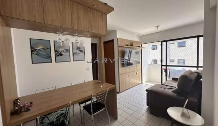 Apartamento à venda, 2/4 no bairro da ponta verde, R$ 460.000,00