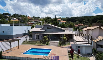 IBIUNA CASA NOVA CONDOMINIO FECHADO