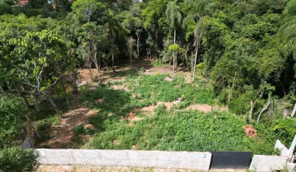 Lindo Terreno em Condomínio 115 k