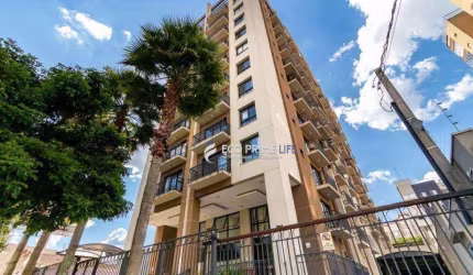 Apartamento com 1 dormitório para alugar, 33 m² por R$ 2.839,00/mês - Portão - Curitiba/PR