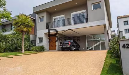 Casa pronta para morar com 4 Suítes no Residencial Tamboré 11