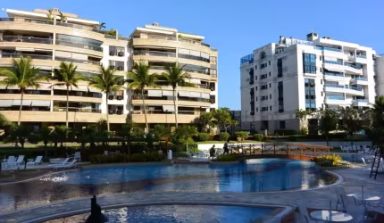 Apartamento Duplex 220m2 3 VGS