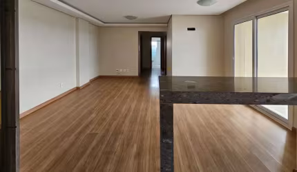 Apartamento com 3 quartos à venda no Jardim América, Caxias do Sul  por R$ 650.000