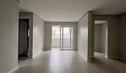 Apartamento com 3 quartos à venda no Panazzolo, Caxias do Sul  por R$ 870.350