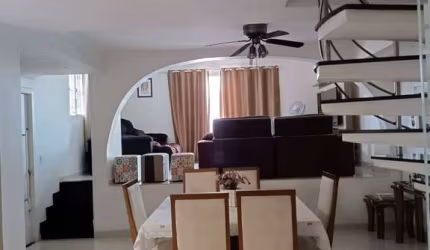 Sobrado à Venda no Jardim D&amp;apos;Abril com 03 Dormitórios e 2 vagas