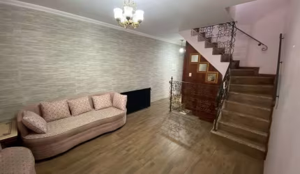 Sobrado - Jd. Das Flores - 172m² - 04 Dormitórios - 2 vagas