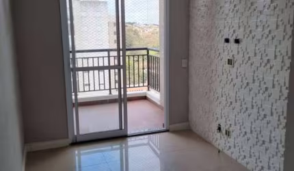 Apartamento com 2 dormitorios todo reformado, 1 vaga coberta