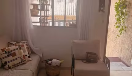 Sobrado à venda com 2 dormitórios e 1 vaga - Jardim Bussocaba - Osasco/SP