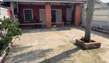 Casa com 3 quartos, Vera Cruz, Mongaguá - R$ 400 mil, Cod: 194
