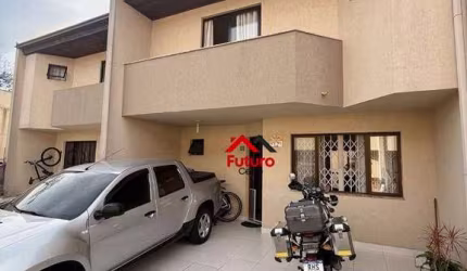 Sobrado com 3 dormitórios à venda, 89 m² por R$ 589.000,00 - Cajuru - Curitiba/PR