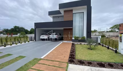 Sobrado no Condomínio Villas do Porto