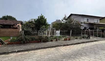Terreno à venda na Rua Oslo, Itaguaçu, São Francisco do Sul por R$ 550.000