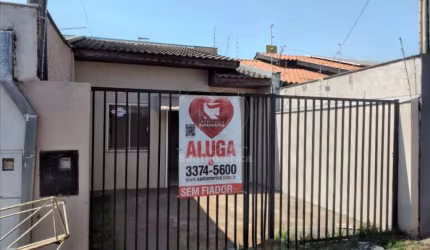 Casa para alugar com 2 dormitórios no Jardim Aliança