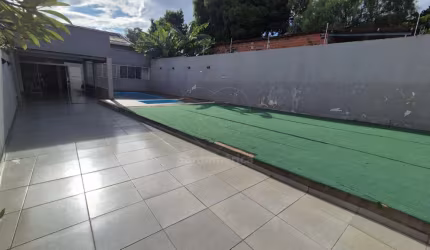 Casa para alugar e vender no Bairro Sempre Bom com 2 quartos em Ibiporã