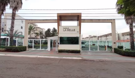 Apartamento para alugar no Edifício Parque La Belle com 2 quartos em Londrina