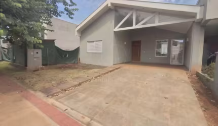 Casa para alugar no Condomínio Bella Vittá com 2 quartos, sendo 1 suíte em Londrina