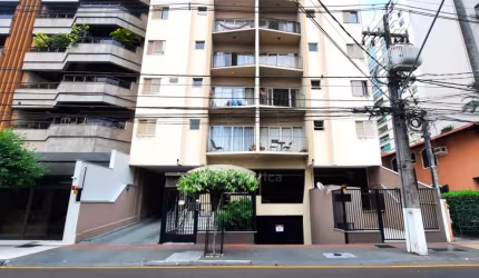 Apartamento mobiliado para alugar no Edifício San Conrado com 2 quartos.