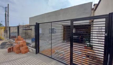 Casa para alugar no Jardim Higienópolis - com 4 quartos sendo 1 suíte
