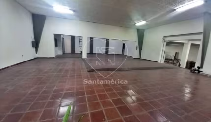 Loja com 700m² para alugar na região Central