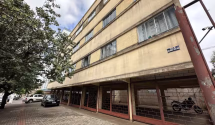 Apartamento no Edifício Janete para Venda com 3 quartos