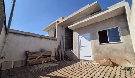Casa nova para venda com 3 quartos sendo 1 suíte na Região Norte
