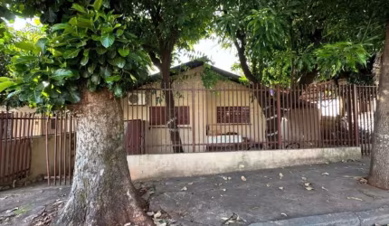 Casa à venda com 353m² em Londrina no Bairro Vila Nova