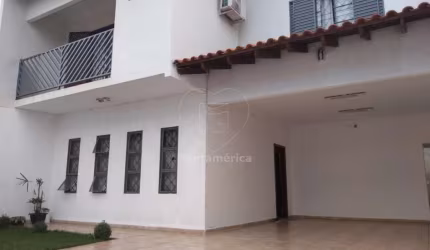 Sobrado à venda no Bairro Caravelle - com 4 dormitórios sendo 1 suíte