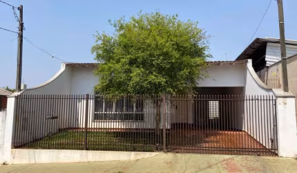 Casa à Venda no Jardim Agari | Com 3 Quartos, sendo 1 suíte