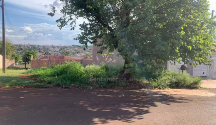 Terreno à venda no Bairro Belleville com 250m²