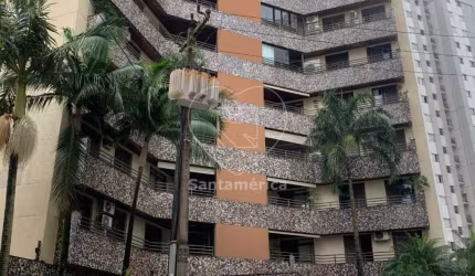 Apartamento à venda com 127,59m² no Edifício Coral Gables