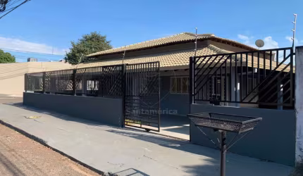 Casa à Venda com 3 Dormitórios na Região Leste ? Oportunidade!