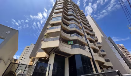 Apartamento à venda no Edifício Mont Blanc com 4 dormitórios (1 suíte) - Centro