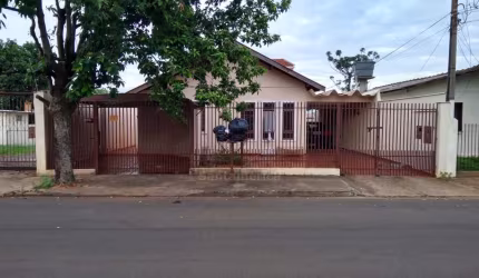 Casa à Venda com 3 Dormitórios no Jardim Ideal - Região Leste de Londrina