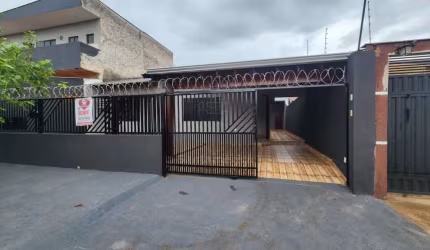 Terreno com 2 casas à Venda na região Norte de Londrina