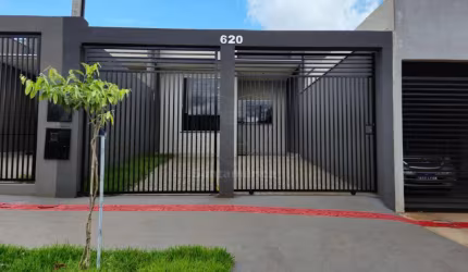 Casa à Venda na Região Norte com 2 Dormitórios e 1 Suíte