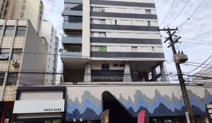 Apartamento com 3 dormitórios no Edifício Grão-Pará