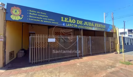 Casa comercial assobradada à venda, com área total de 562,50 m².