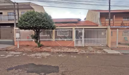 Casa para venda na região Norte de Londrina com cozinha planejada