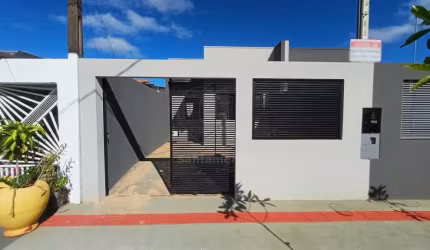 Casa Assobradada Nova para Venda na Zona Norte
