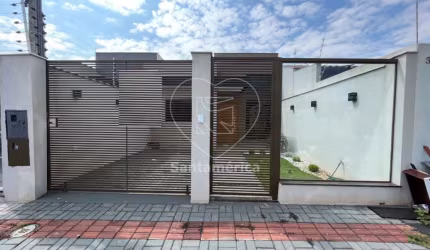 Casa geminada à venda próxima da Avenida Saul Elkind