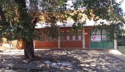 Galpão comercial localizado na região Leste de Londrina, na saída para Ibiporã.