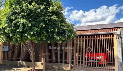 Casa à venda com Energia Fotovoltaica no Jardim Ideal