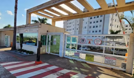 Apartamento com armários planejados à venda