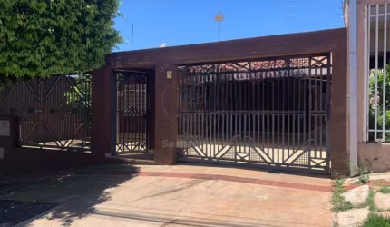 Casa a venda e aluguel na região Norte com 172m² de área construída