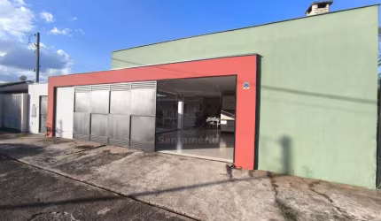 Casa à venda no Jardim Alto do Cafezal com 4 quartos em Londrina