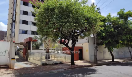 Apartamento à venda e locação em Londrina no edifício Laguna na região Central de Londrina