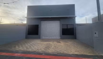 Barracão Comercial para Venda e Locação com Ótima Localização e Espaço Amplo